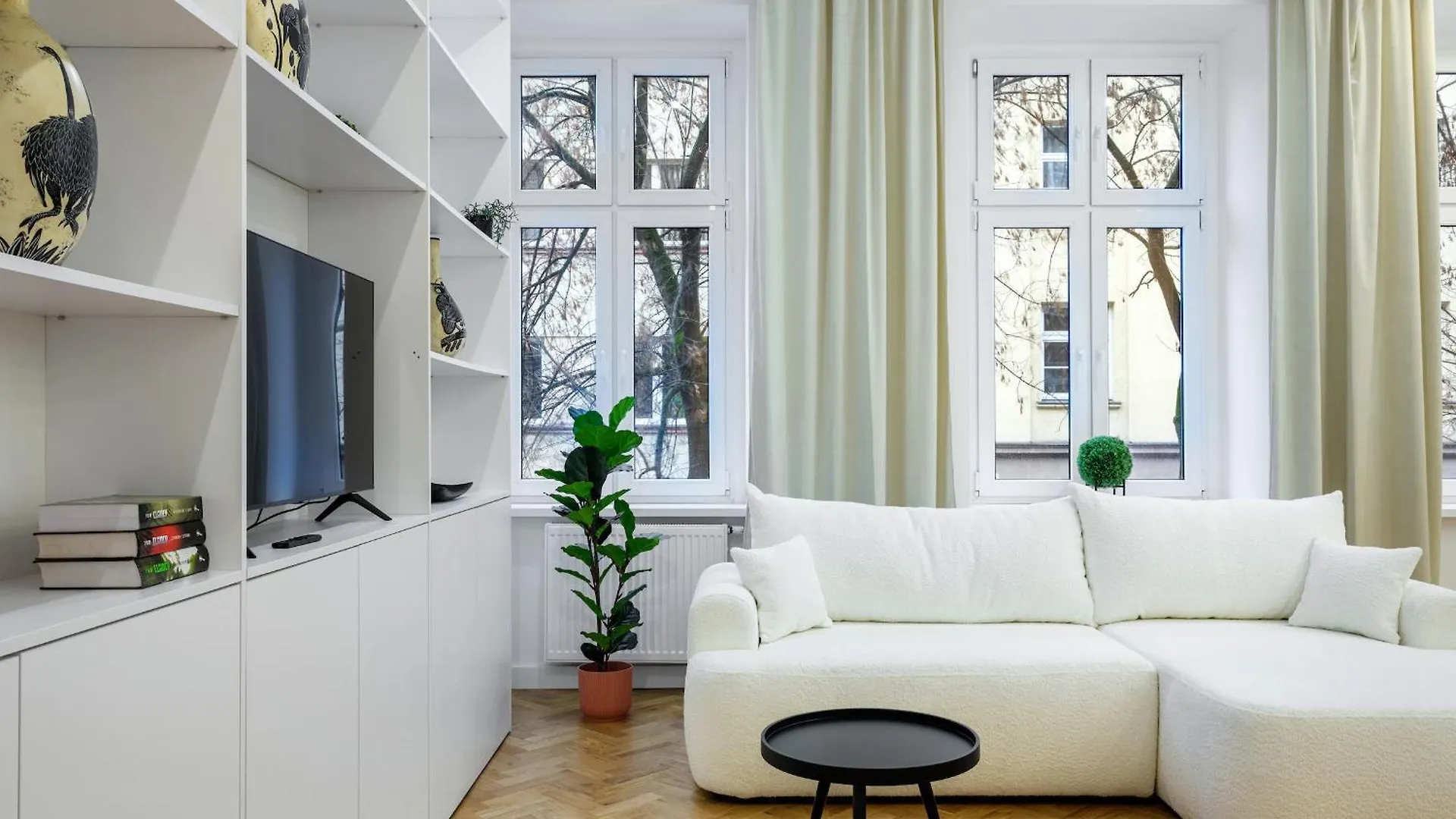 Tyzenhauz Apartments Krowoderska Street Kraków