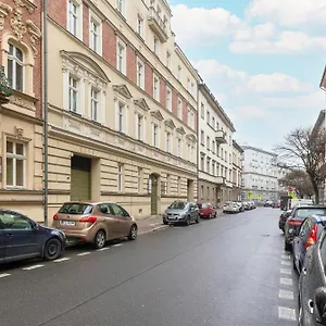 Cosy Arianska For 3 In Cracow Center By Renters Apartament