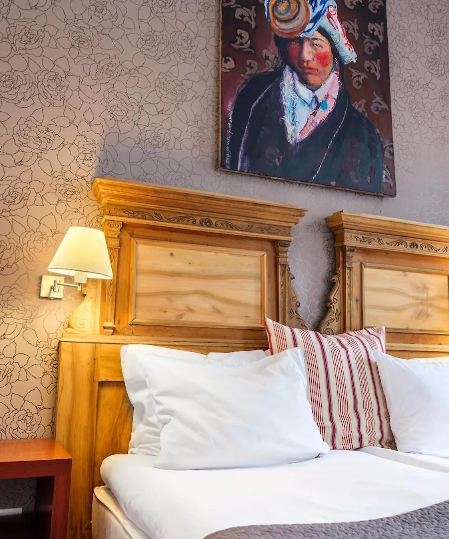 Tyzenhauz Apartments Krowoderska Street Krakow 0*,  Poland